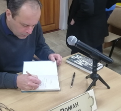 How to write about reality?